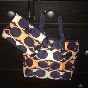 Coach small packable tote purse great condition